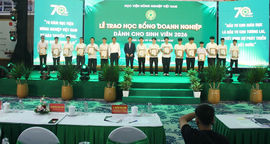 Lễ trao học bổng doanh nghiệp dành cho sinh viên năm 2026 được Học viện Nông nghiệp Việt Nam tổ chức ngày 9/10.