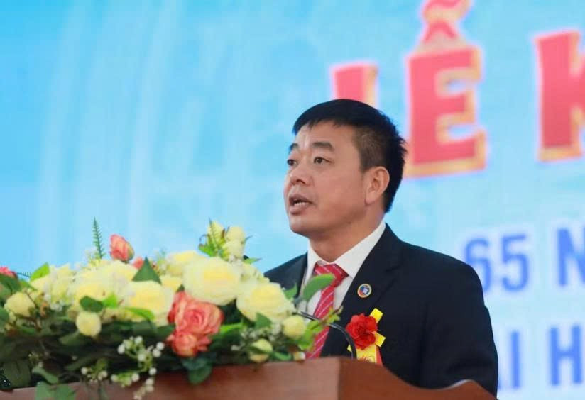 PGS.TS Nguyễn Duy Quyết - Bí thư Đảng ủy, Hiệu trưởng Trường Đại học Sư phạm Thể dục thể thao Hà Nội phát biểu tại buổi lễ. suphamtheducthethaojpg3.jpg