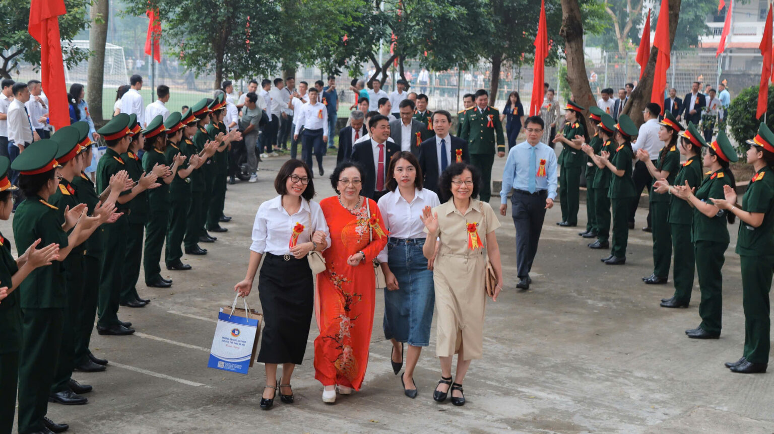 Không khí kỷ niệm 65 năm thành lập Trường Đại học Sư phạm Thể dục thể thao Hà Nội. suphamtheducthethaojpg4.jpg